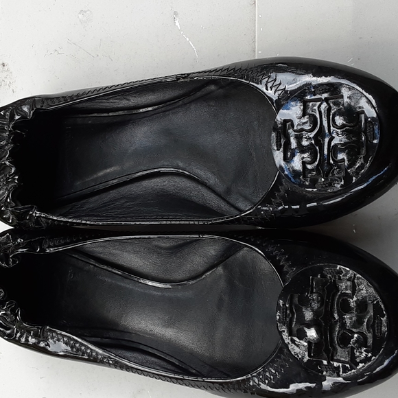 Tory Burch Shoes - AUTHENTIC TORY REVA
